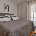 Three-bedroom With Sea View 04 * マカルスカ