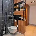 Σπίτι διακοπών Three-bedroom With Sea View 04