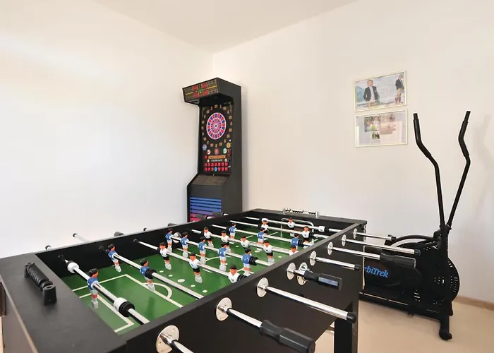 Holiday home Three-bedroom With Sea View 04 Makarska