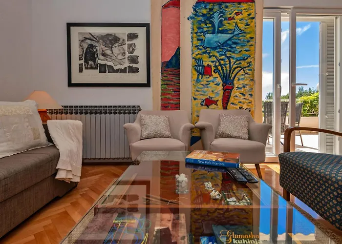 Three-bedroom With Sea View 04 Casa vacanze Makarska