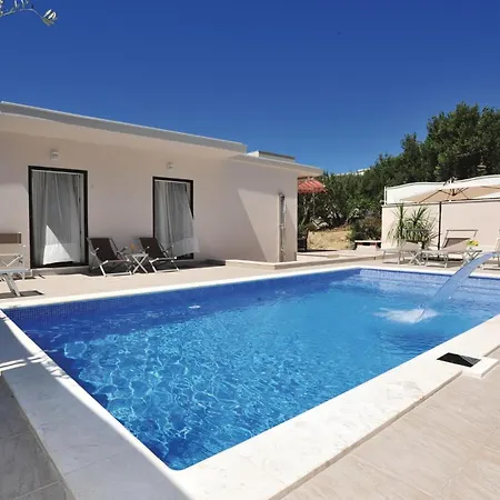 3 Bedroom Gorgeous In * Makarska